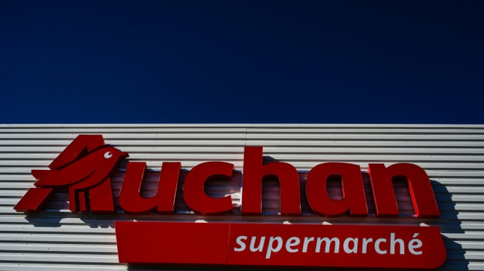 Plan social &agrave; Auchan: un hypermarch&eacute; de La D&eacute;fense temporairement bloqu&eacute; par la CGT