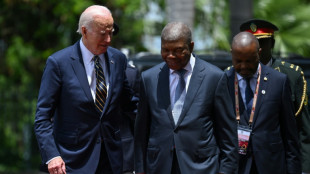 Biden visita Angola para reafirmar las ambiciones estadounidenses en &Aacute;frica