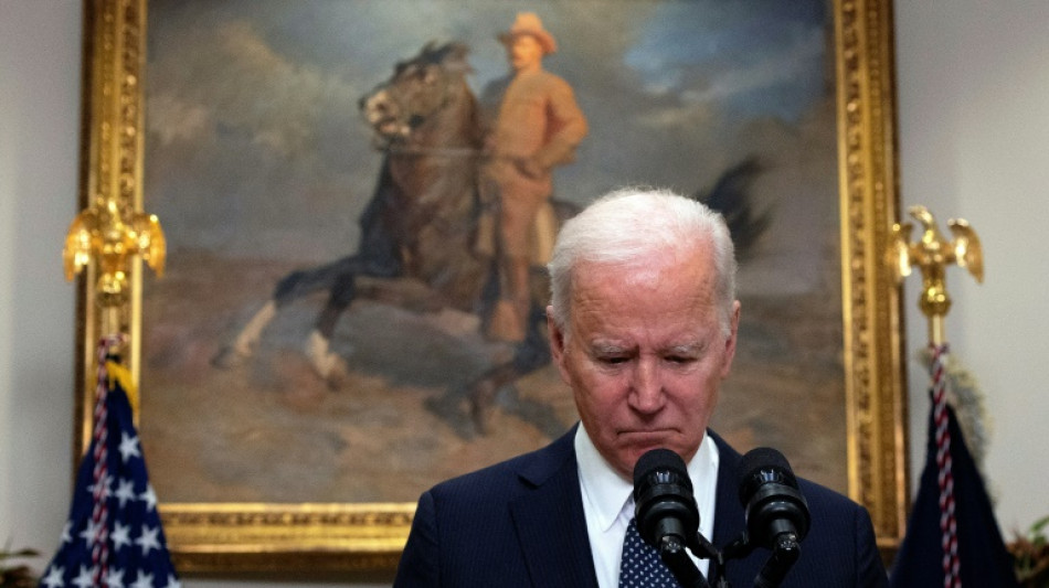 Biden dice estar "convencido" de que Putin decidi&oacute; invadir Ucrania