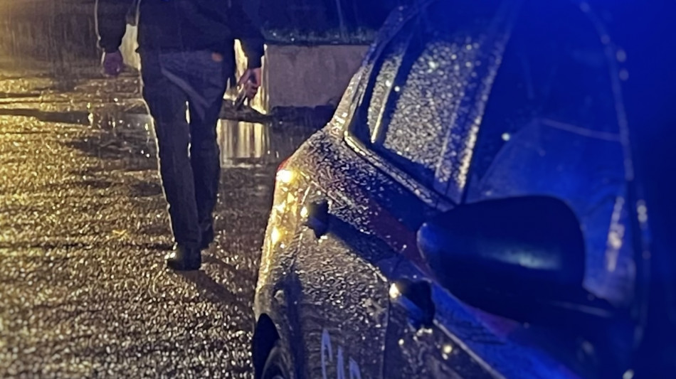 Ai domiciliari per stupro evade, nuova denuncia per abusi