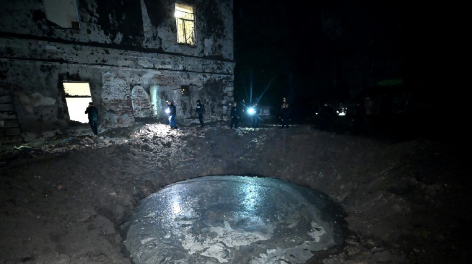 R&uacute;ssia bombardeia instala&ccedil;&otilde;es de energia ucranianas e sofre ataques em suas refinarias