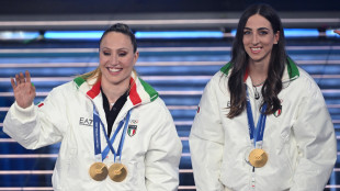 Milano Cortina: tuta di Vittozzi e bastoncini Pellegrino nel museo del Cio a Losanna