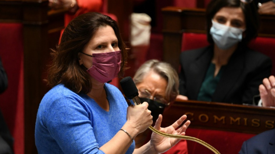 Le Parlement adopte la loi sport largement &eacute;clips&eacute;e par un d&eacute;bat sur le voile 