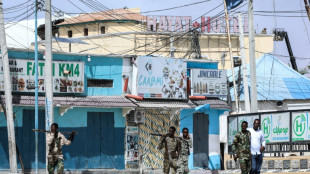 Somalie: l'attente des familles de victimes apr&egrave;s un si&egrave;ge de 30 heures dans un h&ocirc;tel