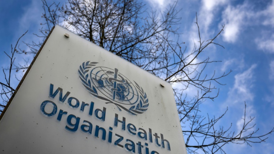 OMS anuncia reforma e demissões devido a corte no financiamento dos EUA