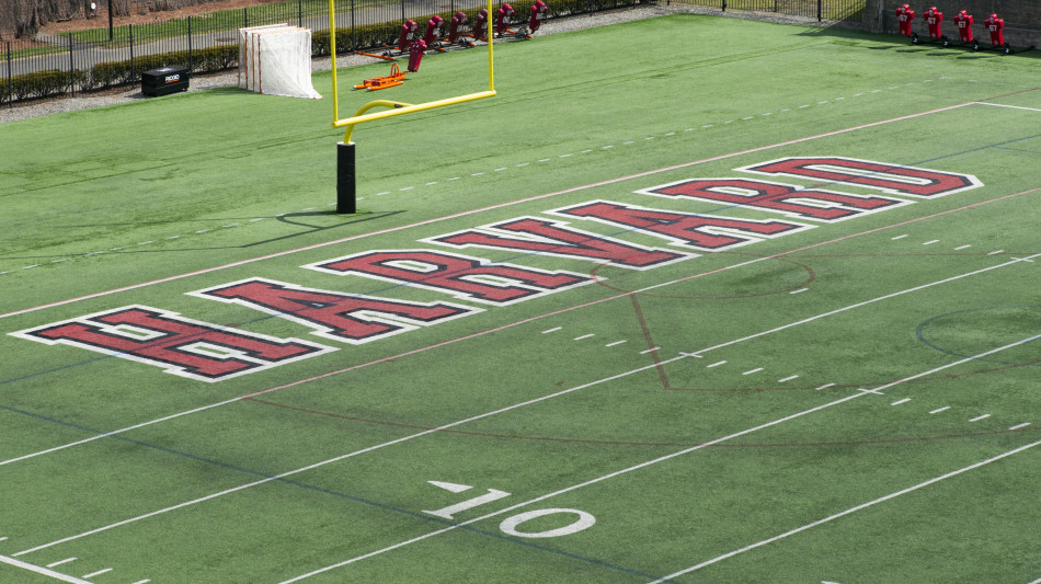 Trump, 'Harvard è una barzelletta, non merita fondi'