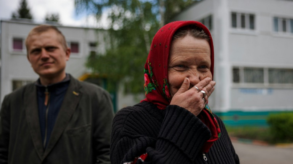 "S'il ne reste que des pierres...", s'inqui&egrave;tent des &eacute;vacu&eacute;s ukrainiens