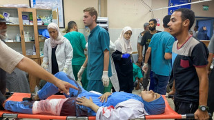 Cinco periodistas entre los 20 fallecidos en un ataque israelí a un hospital de Gaza