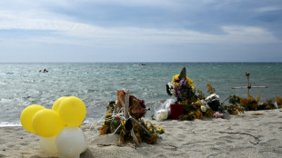 Italia env&iacute;a barcos para ayudar a 1.300 migrantes a la deriva en el Mediterr&aacute;neo