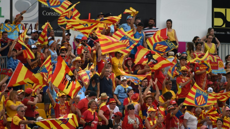 Rugby: Perpignan se maintient en Top 14 apr&egrave;s sa victoire en barrage &agrave; Mont-de-Marsan (41-16)