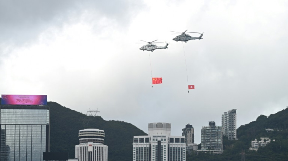 Hong Kong conmemora retorno a mando chino entre cr&iacute;ticas por derechos humanos