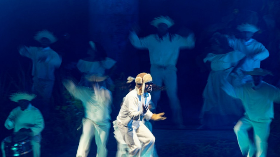 Bad Bunny atrai milhares de compatriotas para sua histórica série de shows em Porto Rico