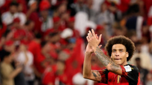 Axel Witsel anuncia aposentadoria da sele&ccedil;&atilde;o belga