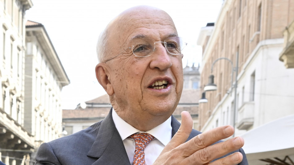 Patuelli (Abi), 'studier&ograve; Manovra dopo esame del Senato'