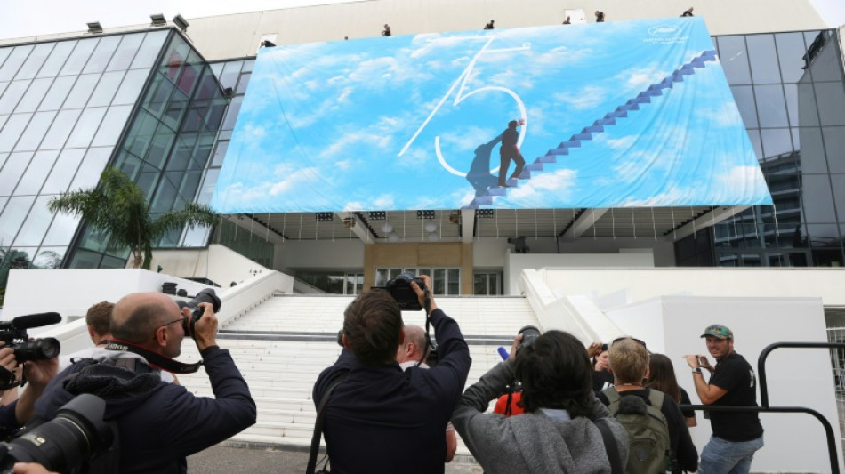 Ultimes pr&eacute;paratifs avant le top d&eacute;part du 75e Festival de Cannes