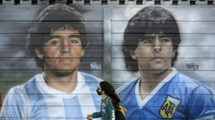 Tribunal argentino decide futuro de julgamento pela morte de Maradona