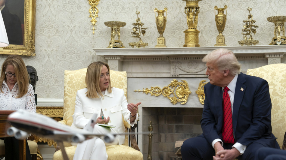 Meloni, Trump considerer&agrave; se incontrare Ue nella visita a Roma