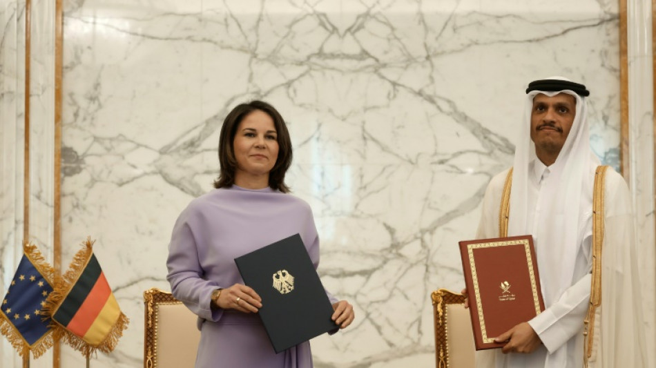 Gestrandet im W&uuml;stenemirat: Baerbock absolviert pannenreiche Reise in Golfregion