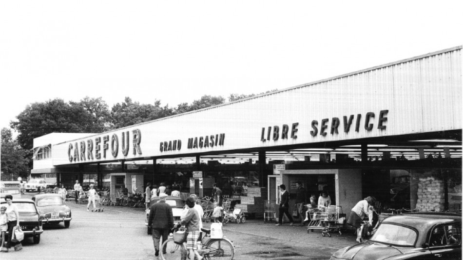 Il y a 60 ans ouvrait le premier hypermarch&eacute; en France, un Carrefour dans l'Essonne
