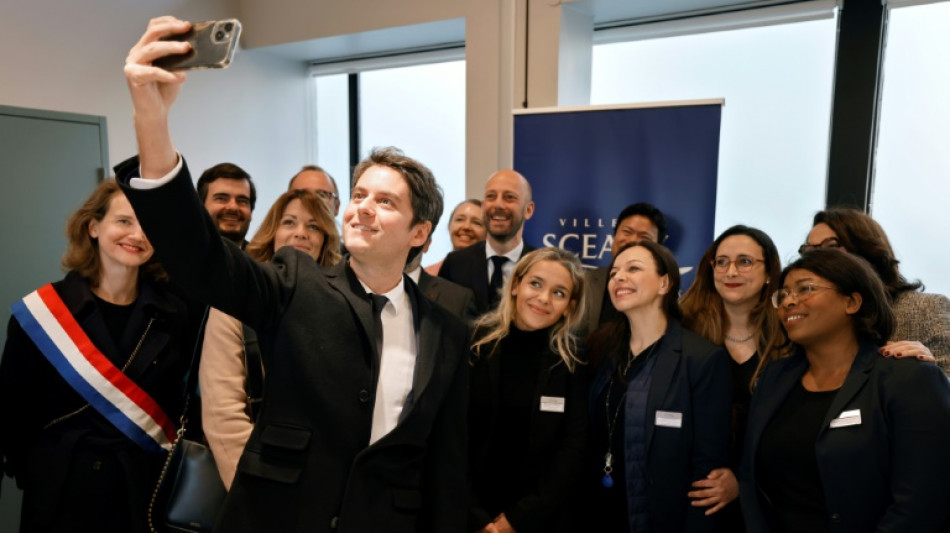 L'intelligence artificielle va "simplifier" les d&eacute;marches administratives, promet Attal