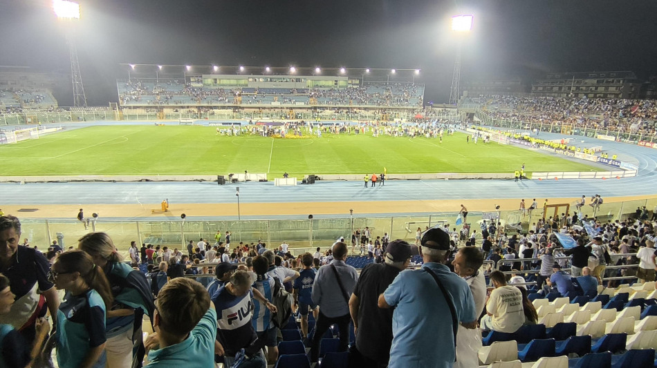 Calcio: giovani e italiani, in Serie B l'et&agrave; media &egrave; 25 anni