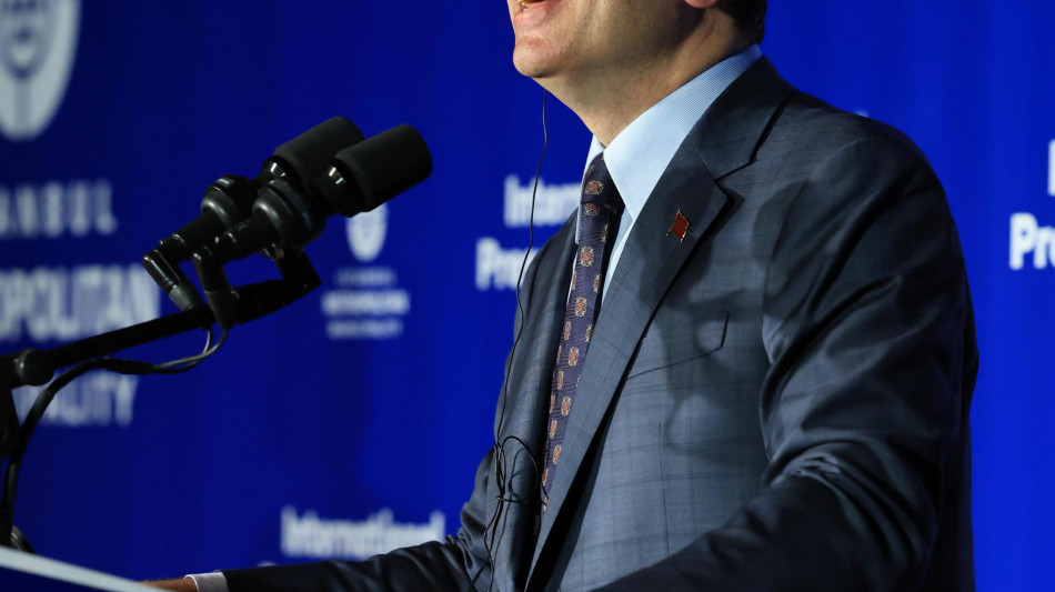 Sindaco di Istanbul, 'la mia vittoria &egrave; contro l'autoritarismo'