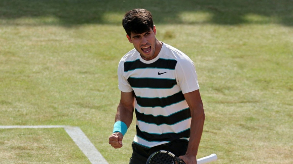Alcaraz avan&ccedil;a &agrave; 2&ordf; rodada do ATP 500 de Queen's