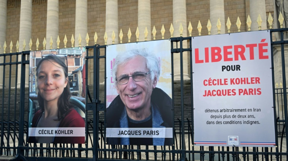 Casal franc&ecirc;s cumpre tr&ecirc;s anos de pris&atilde;o no Ir&atilde;