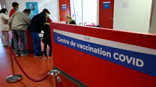 Covid: les contaminations plafonnent mais la vague monte encore &agrave; l'h&ocirc;pital