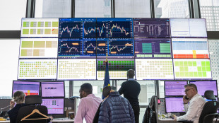 Borsa: Europa nervosa, Milano -0,8% e future Usa positivi