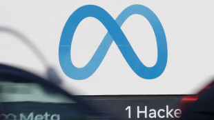 Zuckerberg, lavorer&ograve; con Trump contro censura. E accusa Ue