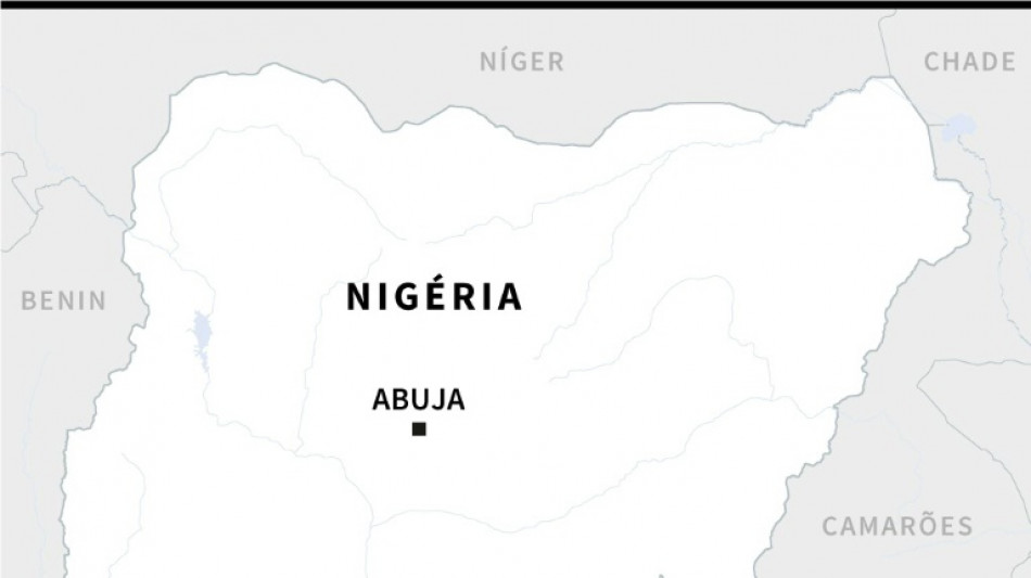 Explos&atilde;o de caminh&atilde;o-tanque deixa quase 150 mortos na Nig&eacute;ria