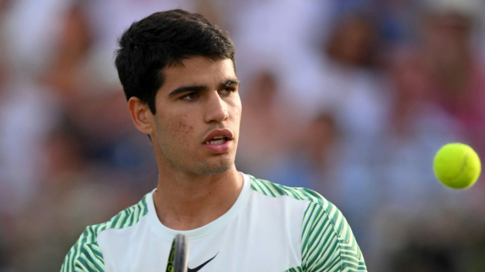 Alcaraz gl&auml;nzt auch auf Rasen: Halbfinale in Queen's