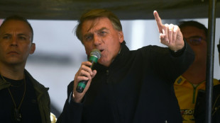 Bolsonaro liefert sich kurze k&ouml;rperliche Auseinandersetzung mit Youtuber