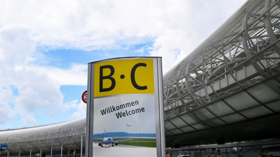 Flughafen D&uuml;sseldorf suspendiert islamistische Gef&auml;hrder