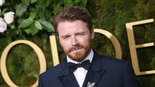 Gary Oldman soutient Jack Lowden pour incarner le nouveau James Bond