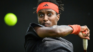 Tenista sueco Mikael Ymer &eacute; suspenso por 18 meses por n&atilde;o comparecer a testes antidoping