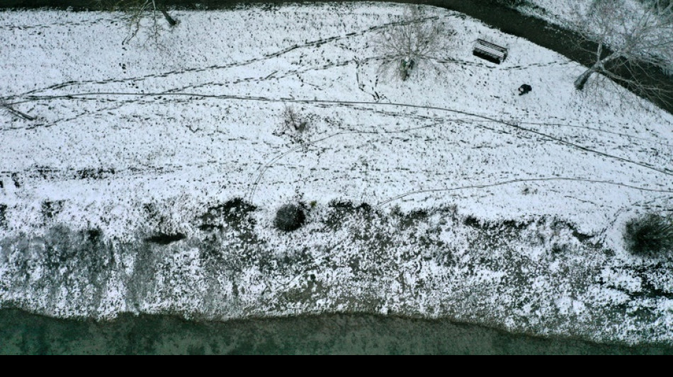 Wintereinbruch sorgt f&uuml;r Chaos: Stra&szlig;en gesperrt und Kinder gestrandet