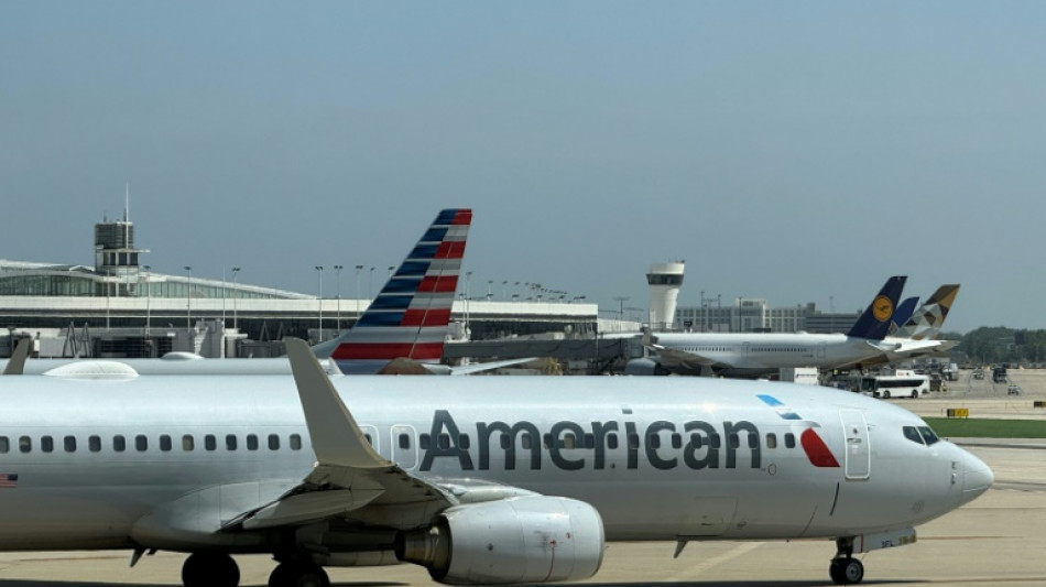 American Airlines retoma sus vuelos en EEUU tras una breve suspensi&oacute;n