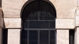 Borsa: Milano torna positiva (+0,2%), bene Moncler e Leonardo