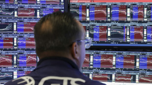 Prises de b&eacute;n&eacute;fices &agrave; Wall Street dans un march&eacute; peu fr&eacute;quent&eacute;