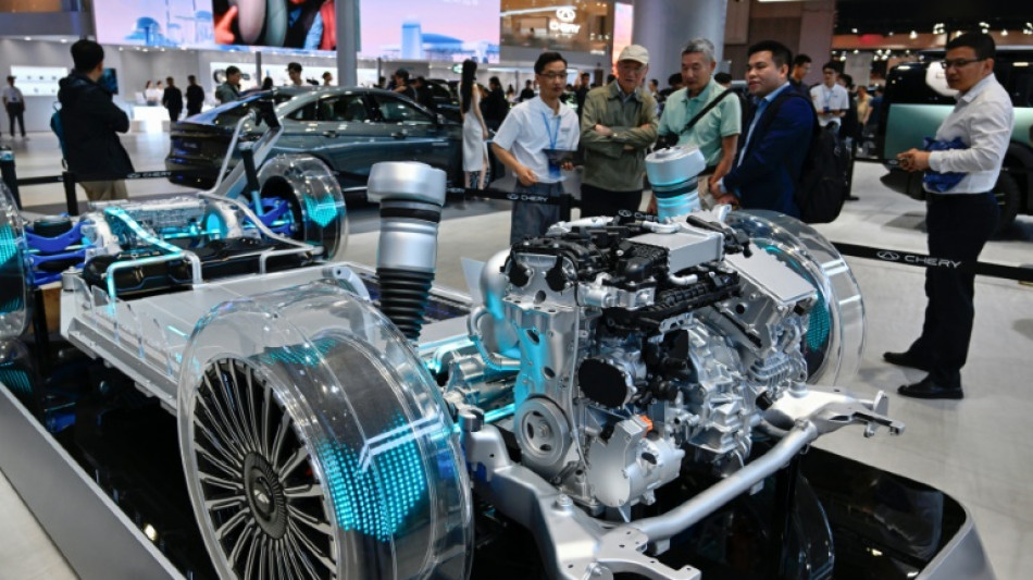 La Chine veut exporter des voitures électriques à essence