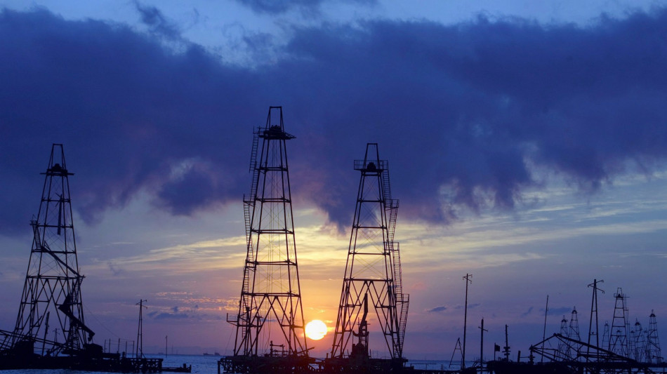 Il prezzo del petrolio è in aumento, Brent a 66,56 dollari