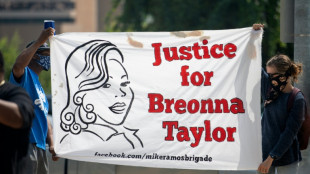 Governo Trump pede um dia de pris&atilde;o para policial condenado por morte de Breonna Taylor