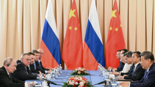 China e R&uacute;ssia refor&ccedil;am alian&ccedil;a durante c&uacute;pula no Quirguist&atilde;o