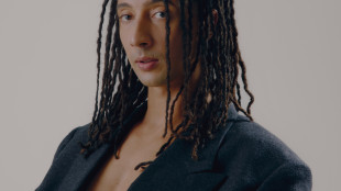 Ghali pubblica a sorpresa il brano Basta