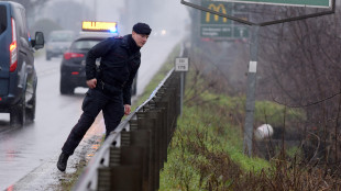 Compagno baby-sitter resta in cella, pu&ograve; inquinare prove