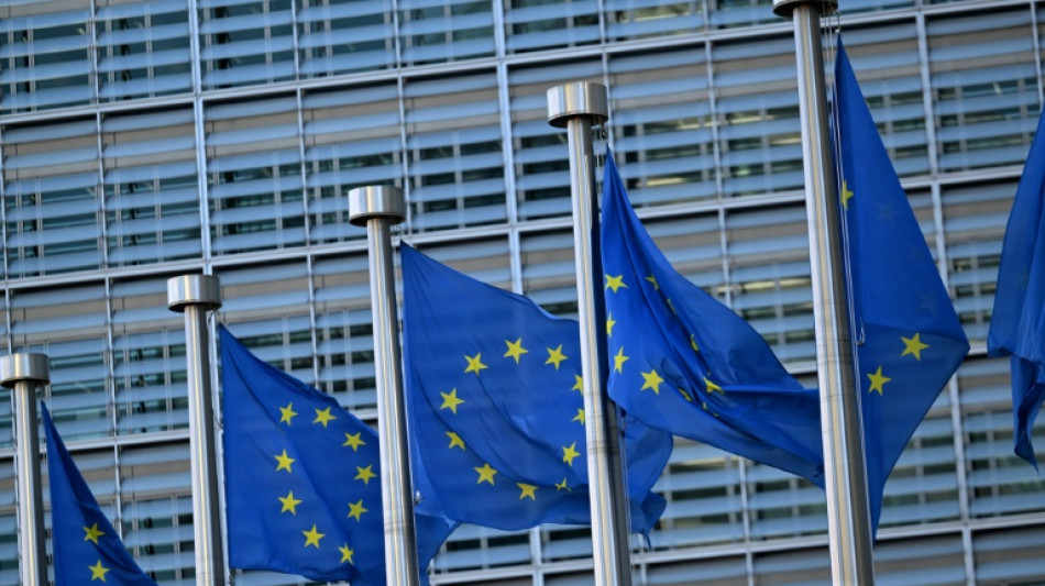 Los pa&iacute;ses de la UE retomaron la discusi&oacute;n sobre pr&eacute;stamos conjuntos para reforzar su defensa