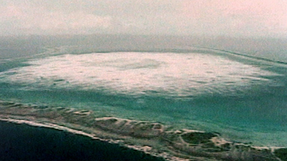 Essais nucléaires: un pardon de la France permettra à la Polynésie de "récupérer son histoire", plaide la commission d'enquête