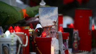 Papa completa quatro semanas de hospitaliza&ccedil;&atilde;o com quadro 'estacion&aacute;rio'